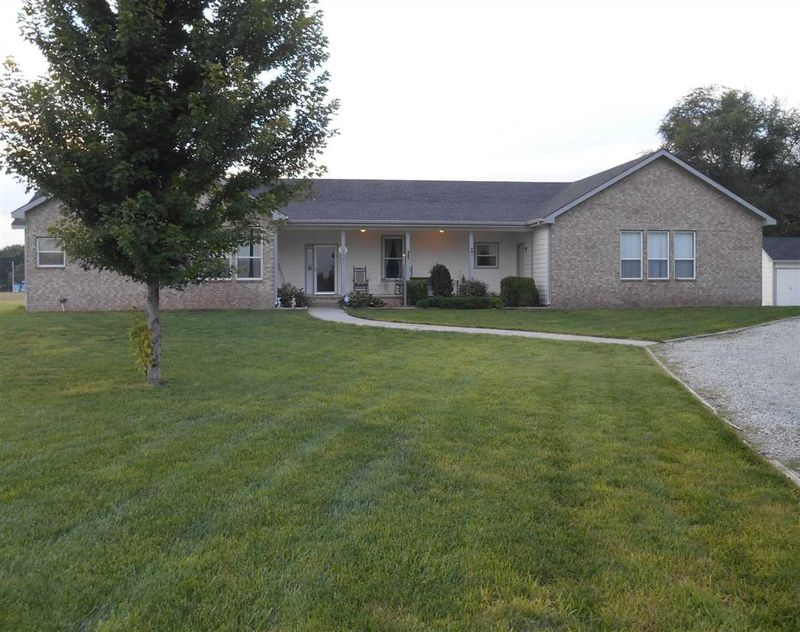 1521 E 76th, Haysville, KS 67060
