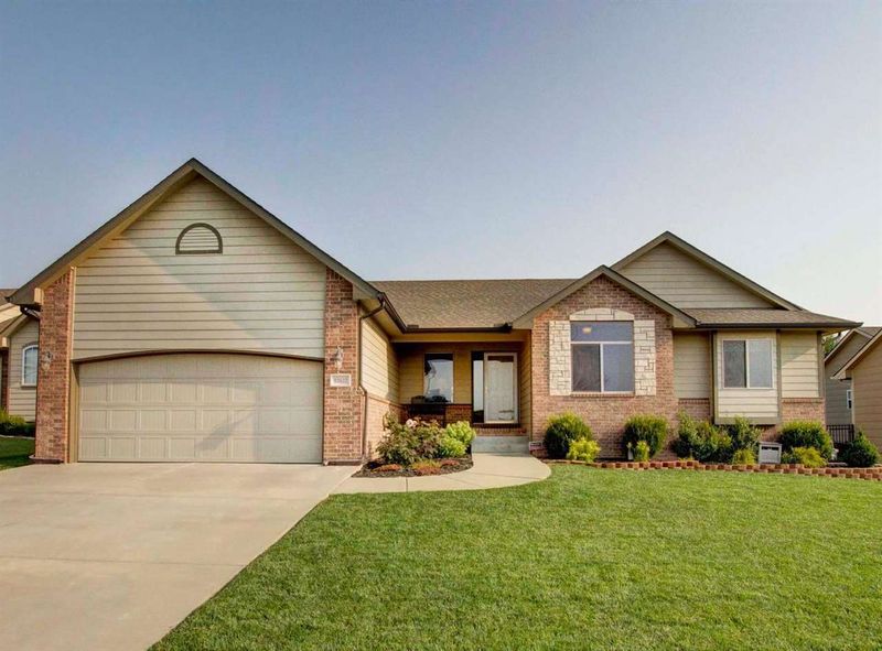 12622 E Mainsgate, Wichita, KS 67226