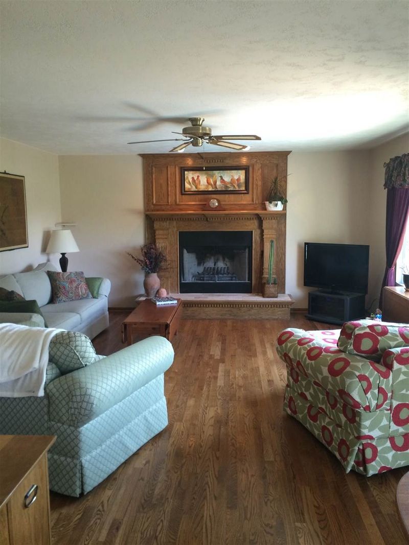 231 N Pinecrest Ct Green Valley, Andover, KS 67002