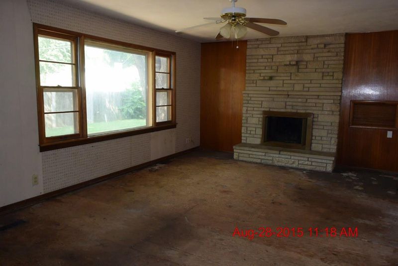 2310 Aloma, Wichita, KS 67211