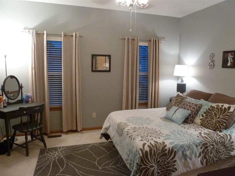 1408 W Quail Crossing Ct, Andover, KS 67002