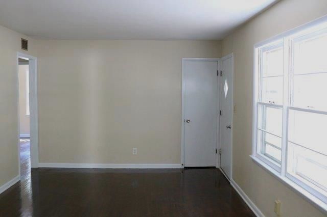 1000 N Kokomo, Derby, KS 67037