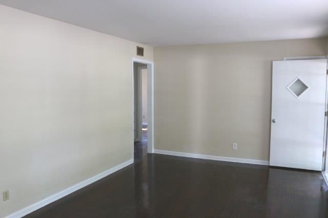 1000 N Kokomo, Derby, KS 67037