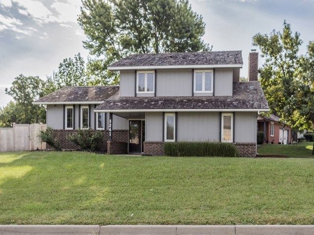 8241 E Bluestem Ct, Wichita, KS 67207