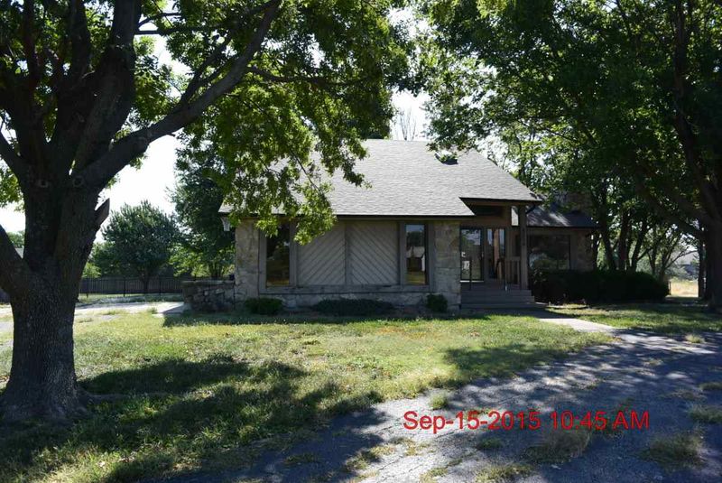 4530 S Land, Derby, KS 67037