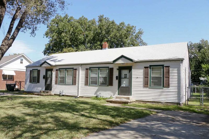 620 N Saint Paul St, Wichita, KS 67203