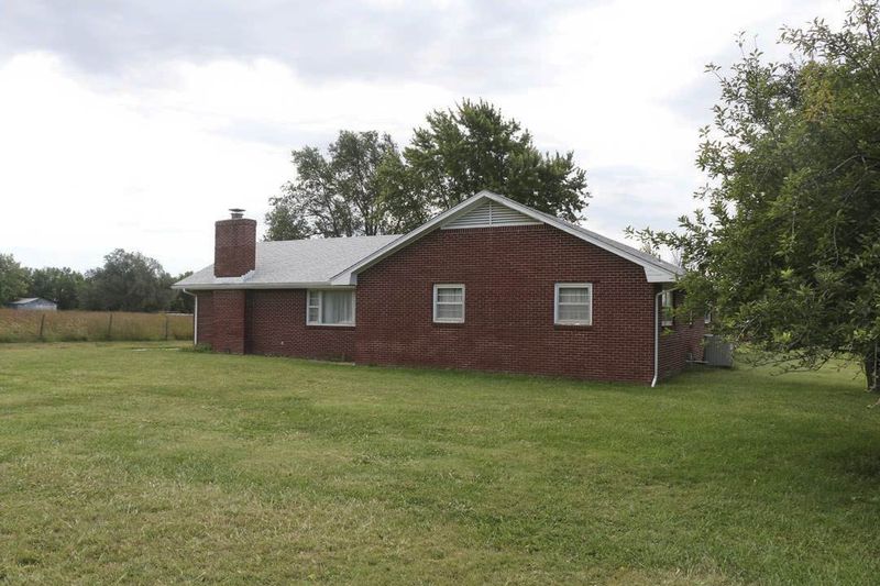 3119 E Harry St, Andover, KS 67002