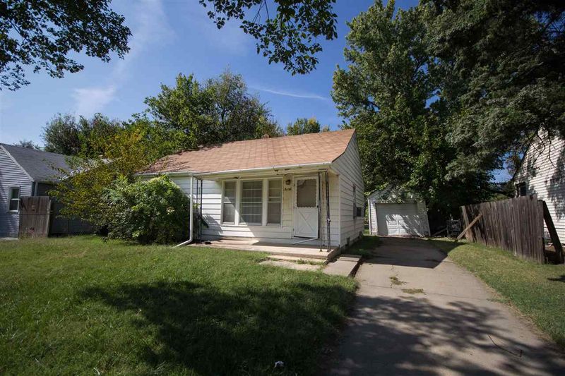 4126 E Vesta Dr, Wichita, KS 67208