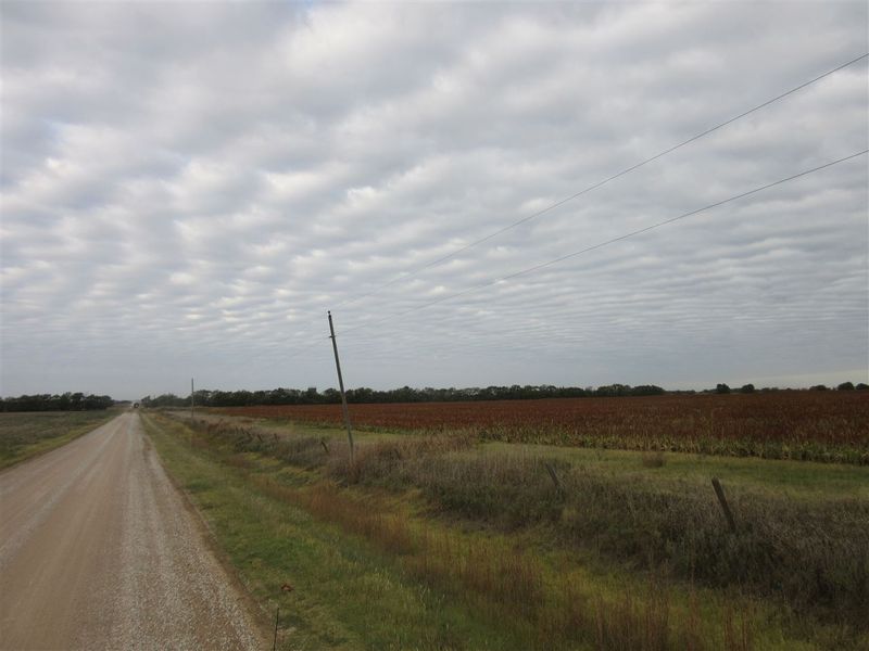 N N Seneca Rd, Wellington, KS 67152