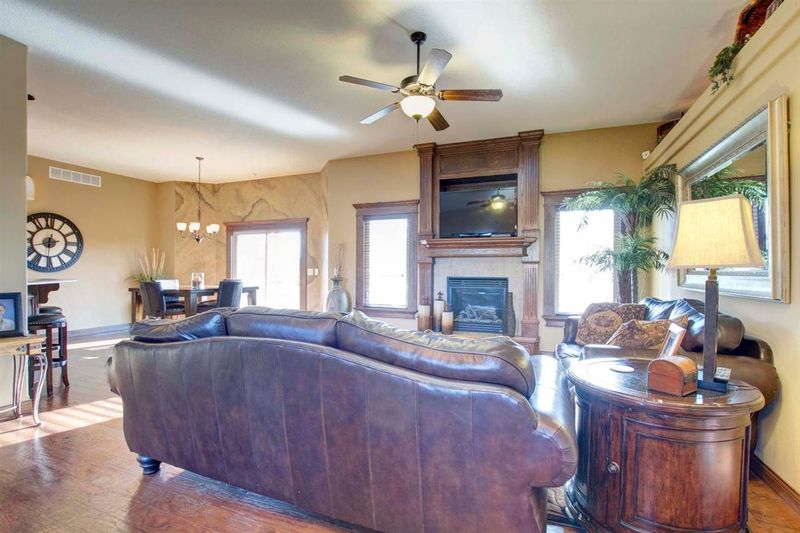 8637 E Scragg St, Wichita, KS 67226
