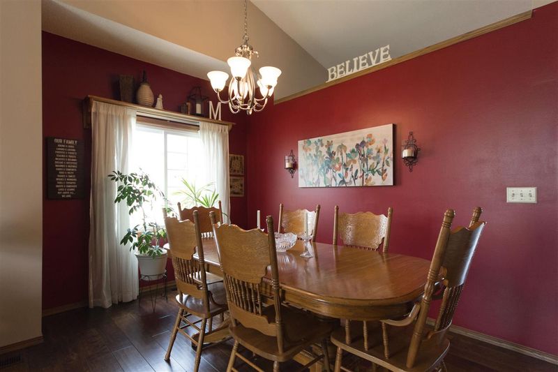 2524 Button Bush Cir, Derby, KS 67037