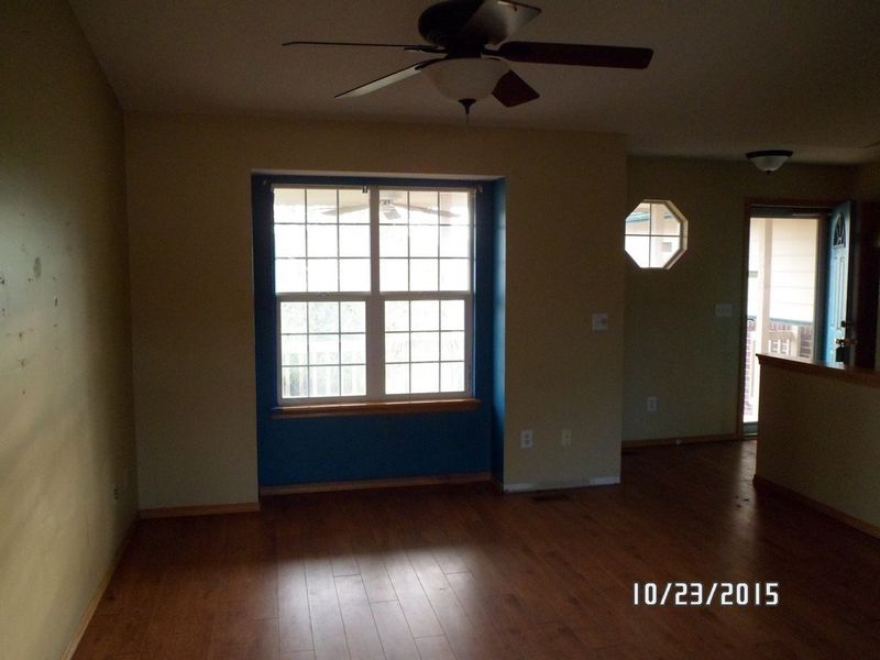 2119 Kingsley, Newton, KS 67114