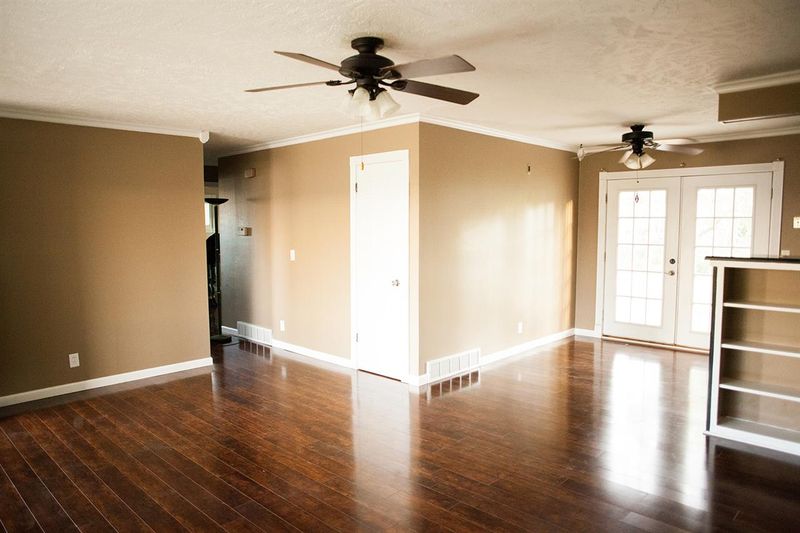 8209 E Orme, Wichita, KS 67207