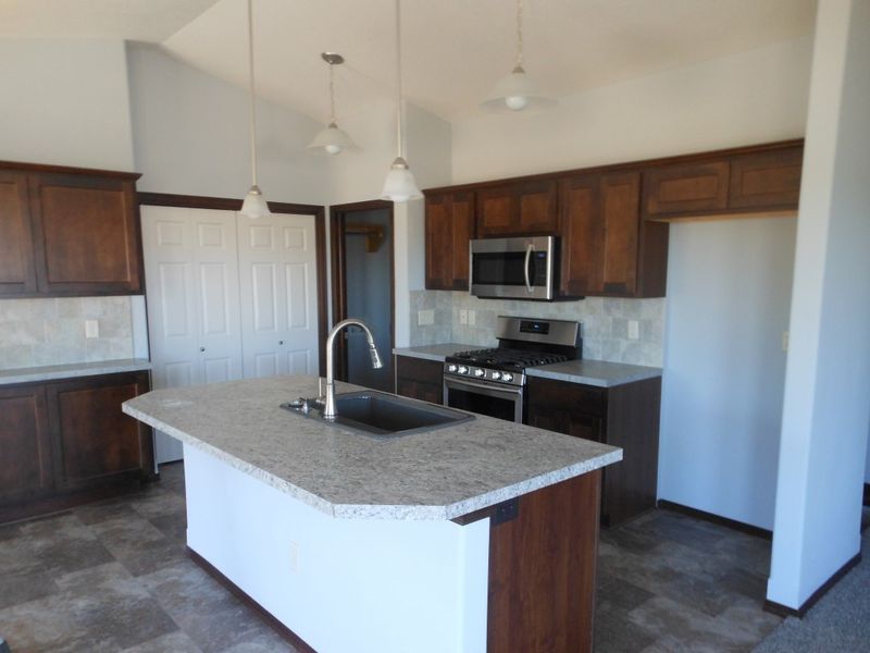 312 Matson, Newton, KS 67114