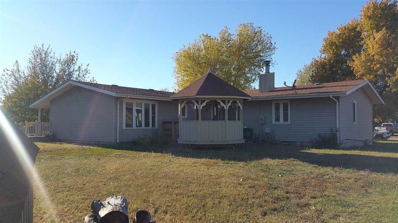 620 Sherman Cir, Newton, KS 67114