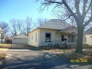 1412 John, Winfield, KS 67156
