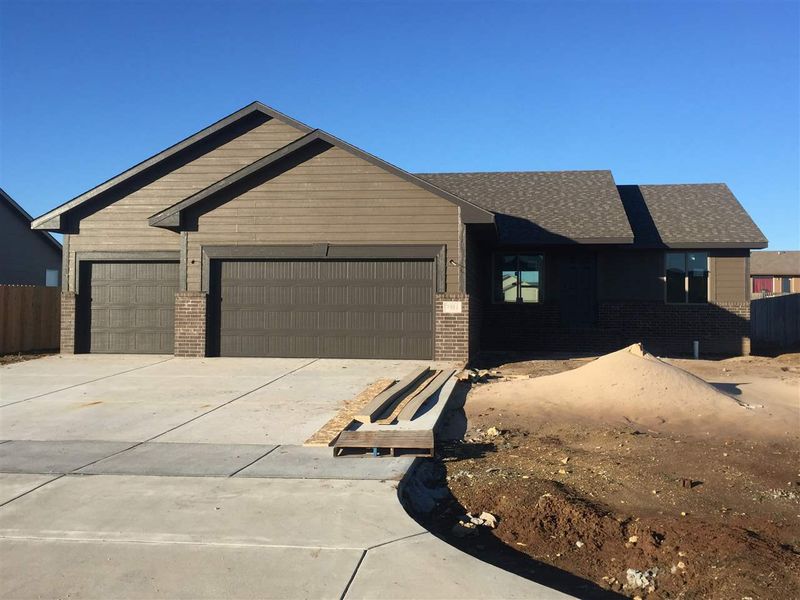 1914 N Aster, Andover, KS 67002