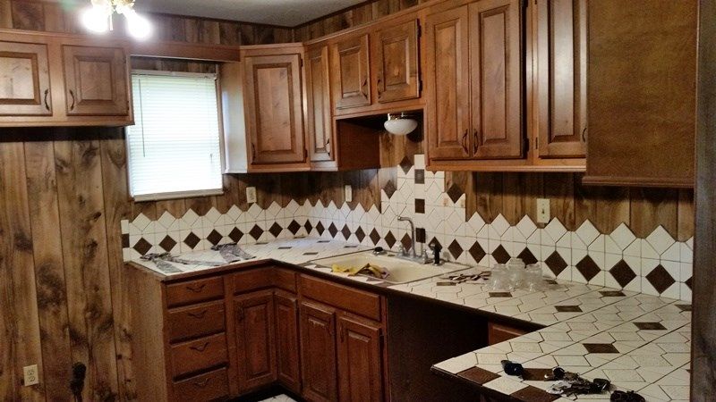 2581 S Mosley, Wichita, KS 67216