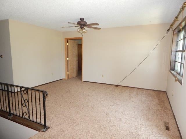 502 N 1st Ave, Mulvane, KS 67110
