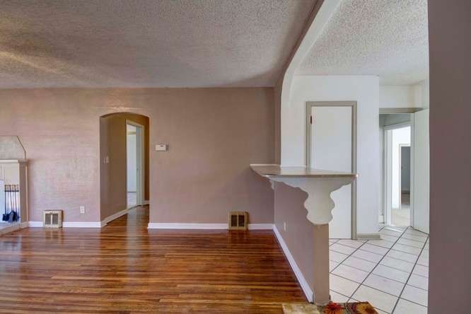 502 N Elder, Wichita, KS 67212