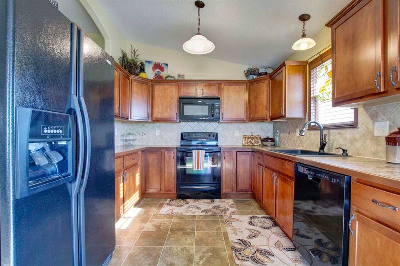 1422 N Bellick, Wichita, KS 67235