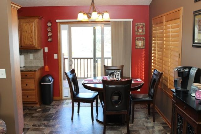 206 W Harmony Cir, Rose Hill, KS 67133