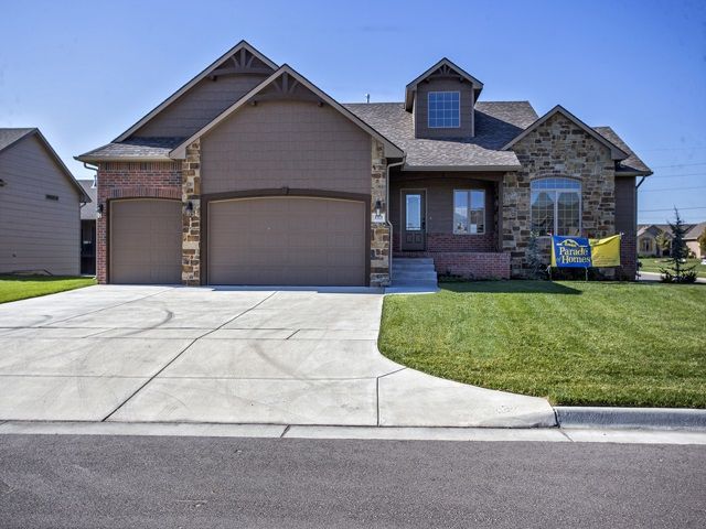 1113 N Forestview, Wichita, KS 67235