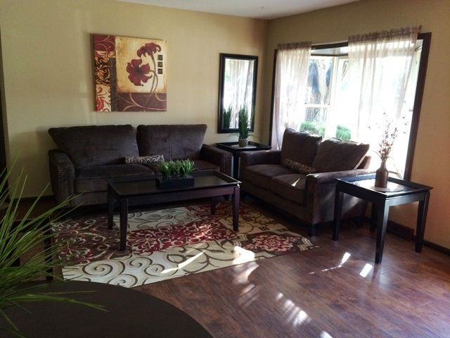 1416 N Buckner Ave, Derby, KS 67037