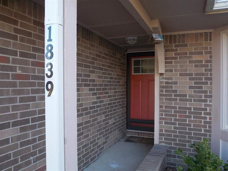 1839 S Beech St, Wichita, KS 67207