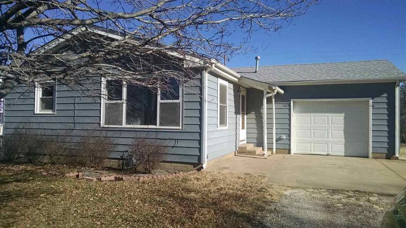 102 Jackson, Sedgwick, KS 67135