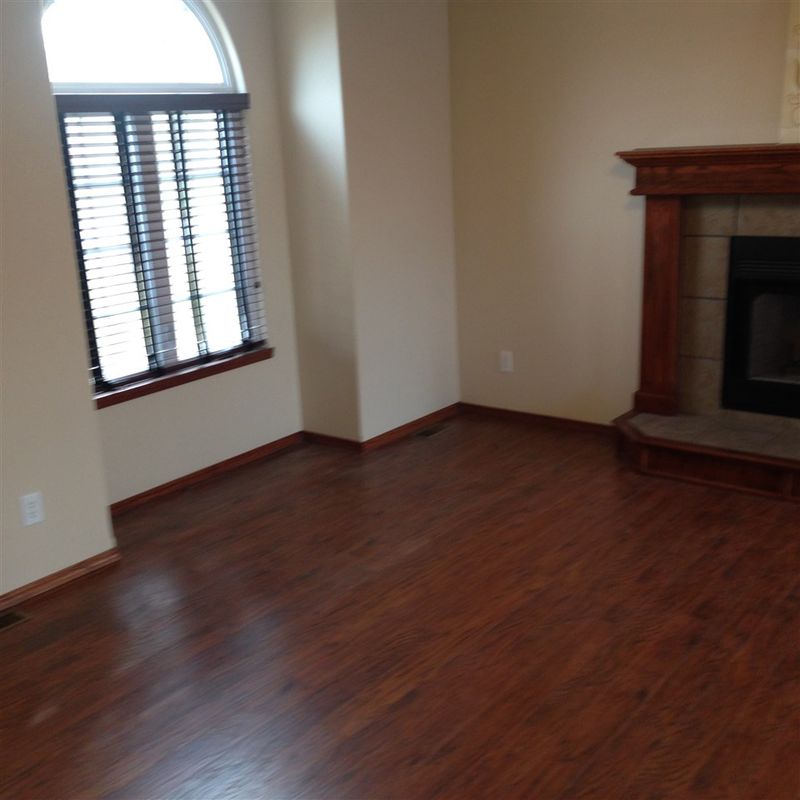 406 E Edwards St, Bentley, KS 67016
