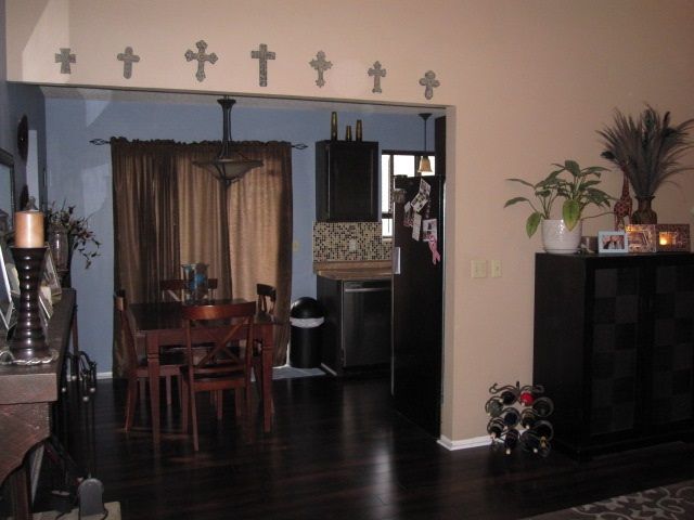 6410 E Rodeo Dr, Bel Aire, KS 67226