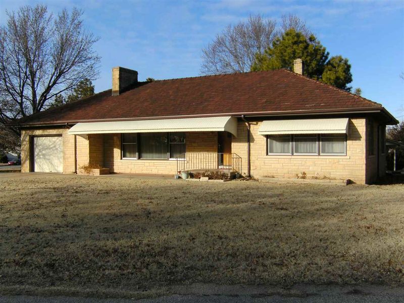 150 S Byers, Clearwater, KS 67026