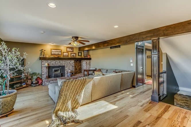 6200 E Briar Rose Ln, Valley Center, KS 67147
