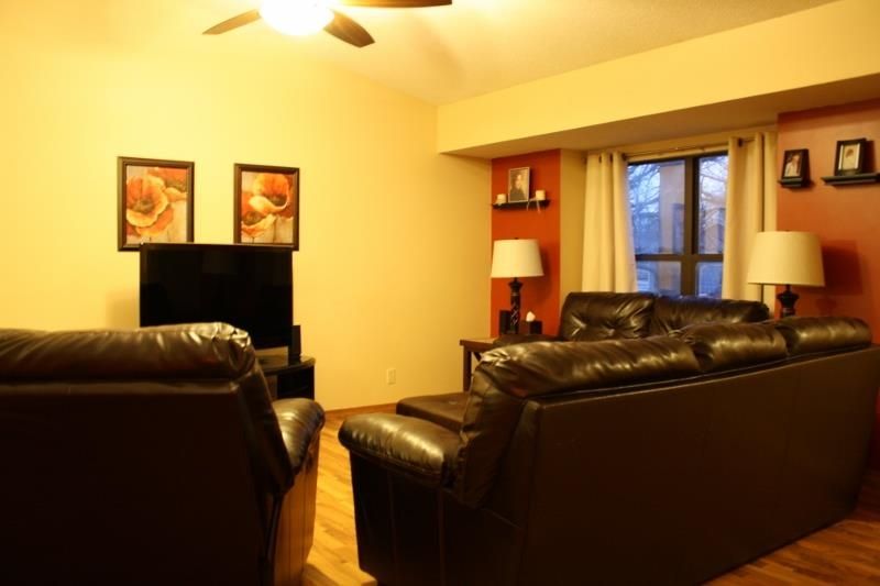 200 W Hunter St, Derby, KS 67037