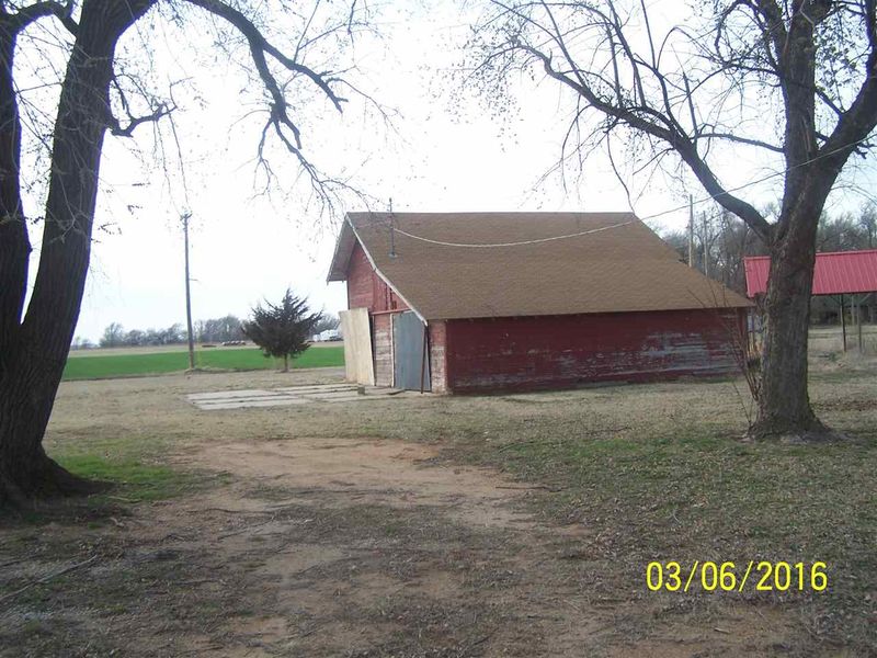 1604 Ash, Harper, KS 67058
