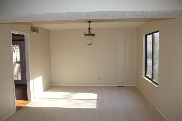 8942 E Funston Ct, Wichita, KS 67207
