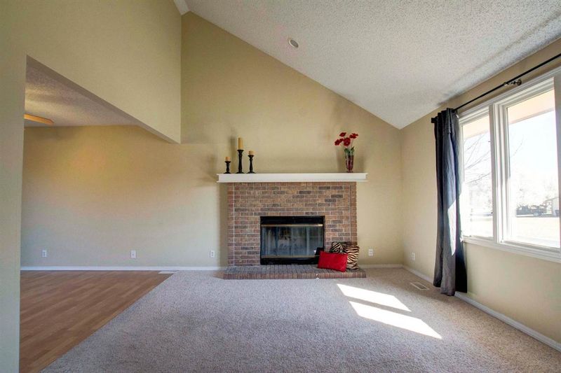 2341 S Capri, Wichita, KS 67207