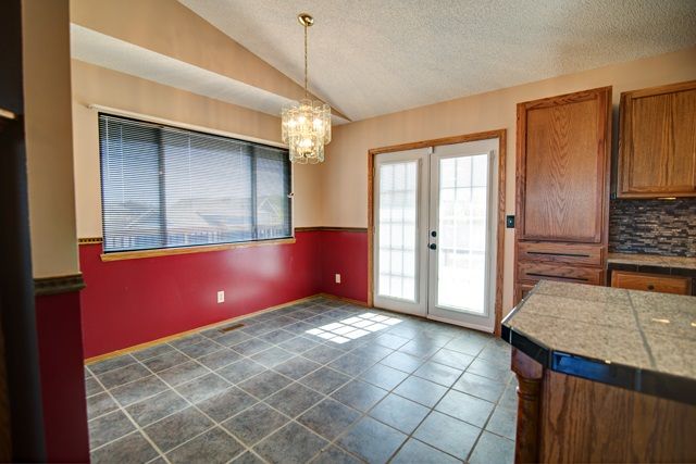 2013 E Spring Hill Ct, Goddard, KS 67052
