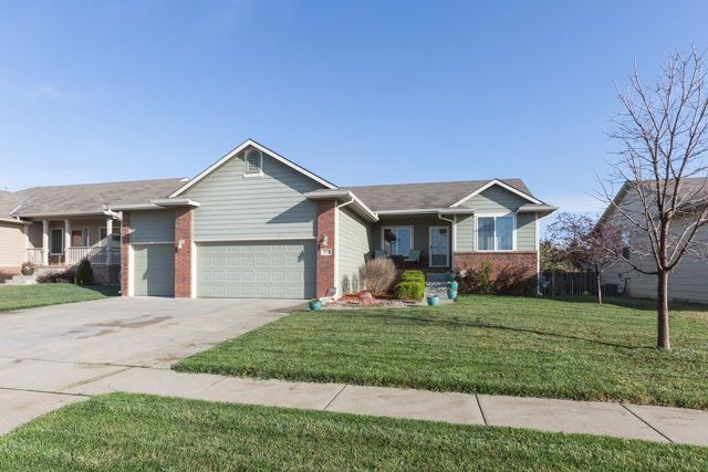 2514 E Kite Ct, Wichita, KS 67219