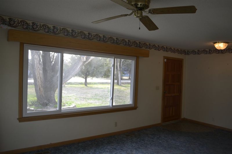 2235 S Crest, Wichita, KS 67207
