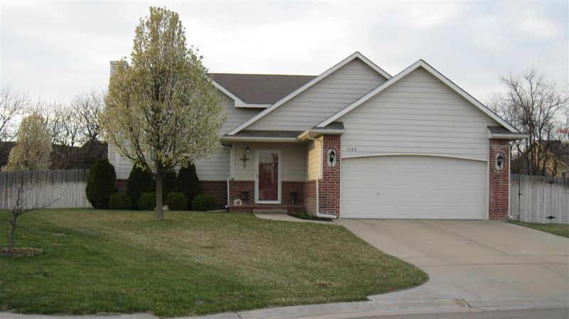 1122 W Elderberry Ct, Andover, KS 67002