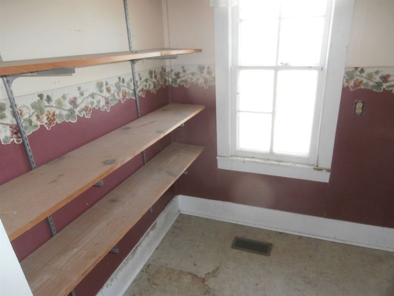 1624 Mustang, Marion, KS 66861