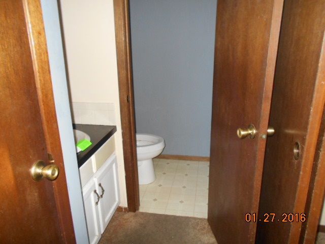 4530 E Norwood Ln, Wichita, KS 67220