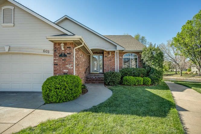 603 N Cedar Downs Cir, Wichita, KS 67235