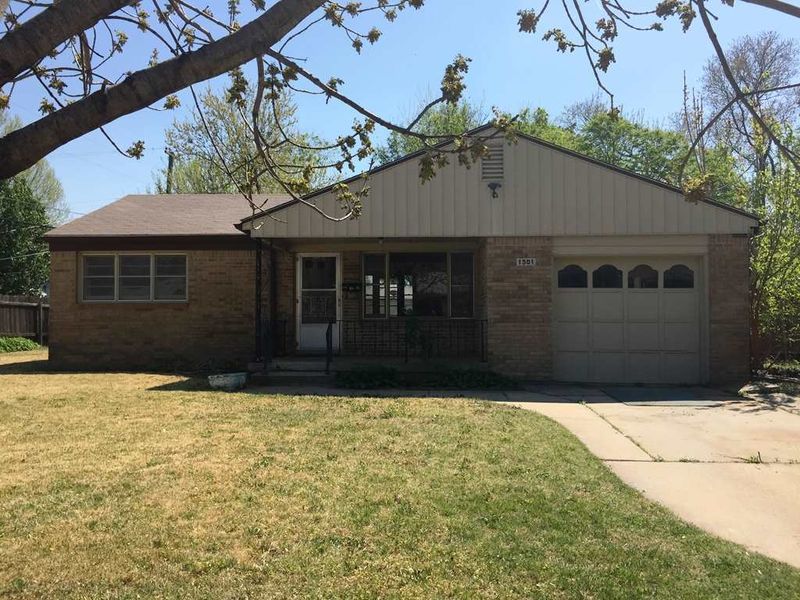 1501 E Salome, Wichita, KS 67216