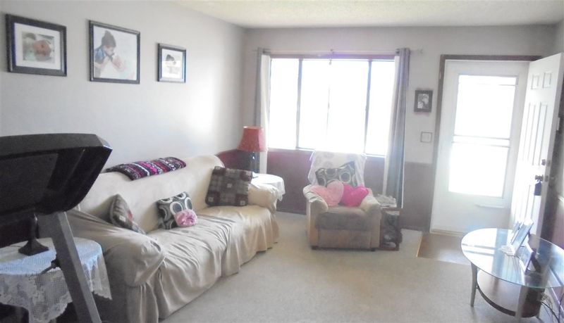 3121 S Bunker Hill, Wichita, KS 67210