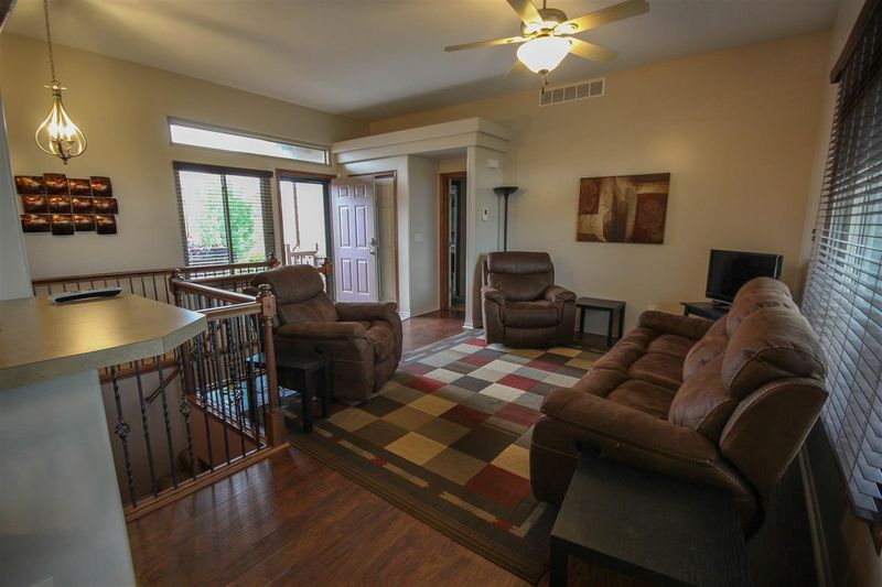 10718 E Boston St, Wichita, KS 67207