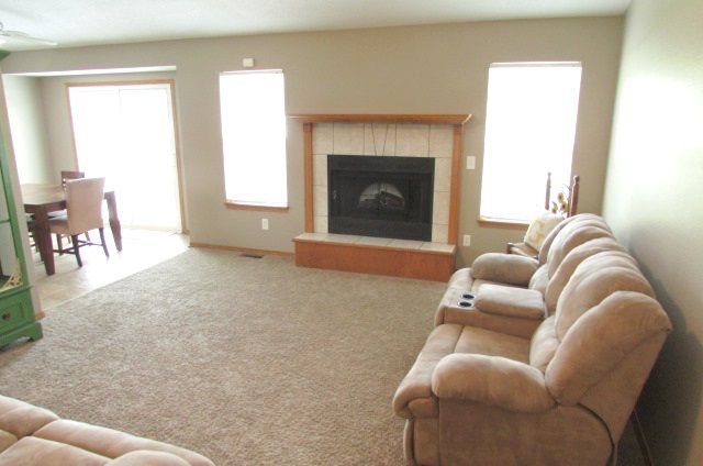 530 Olive Ct, Mulvane, KS 67110