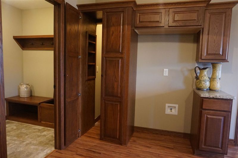 2208 E Sunset, Goddard, KS 67052